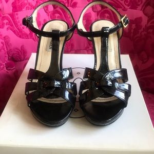 💋Black patent Stevie!